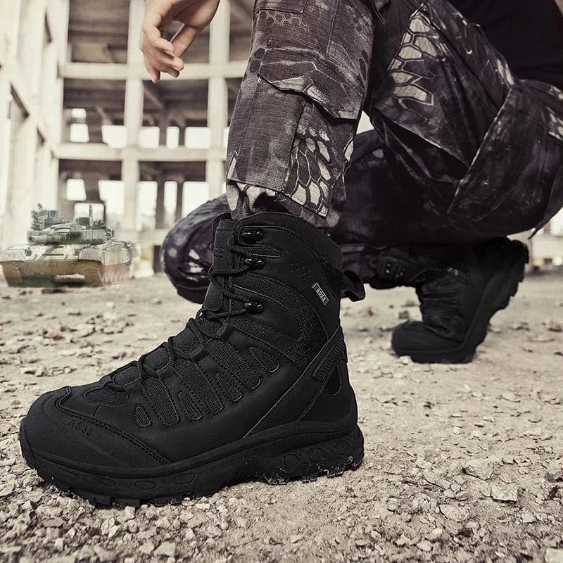 OUTRIDER V1 – Tactical Ankle Boots, Zip-Up, Waterproof, Climbing-Grade Desert Soles