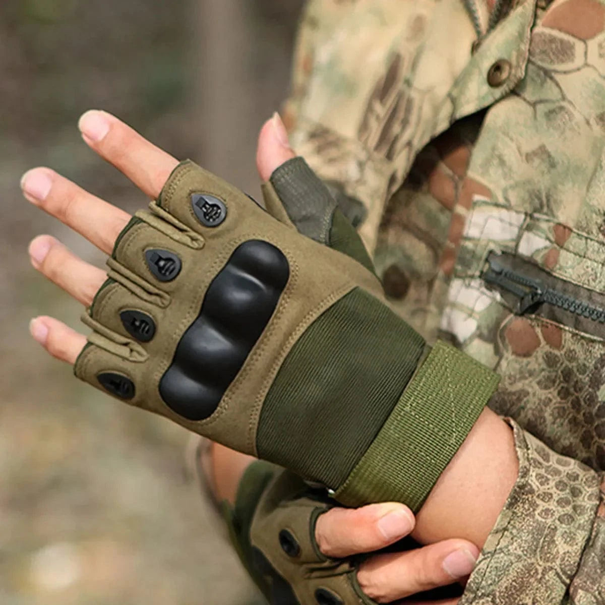 NOMAD F1 – Tactical Fingerless Gloves, Ultra-Light Combat Grip, Summer Ops