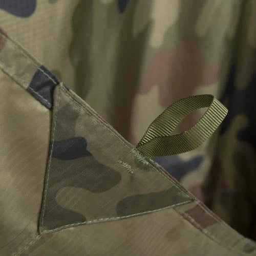 Camouflage tarp triangle reinforcement and heavy-duty loop