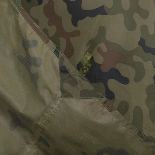 Detail of waterproof tarp corner